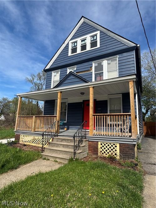 2201 E 86th St, Cleveland, OH, 44106-3428 | Card Image