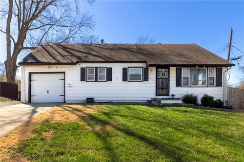 3505 Ruysser Rd, Kansas City, MO, 64137-1748 | Card Image