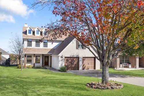 2824 Greenway Dr, Burleson, TX, 76028-8307 | Card Image