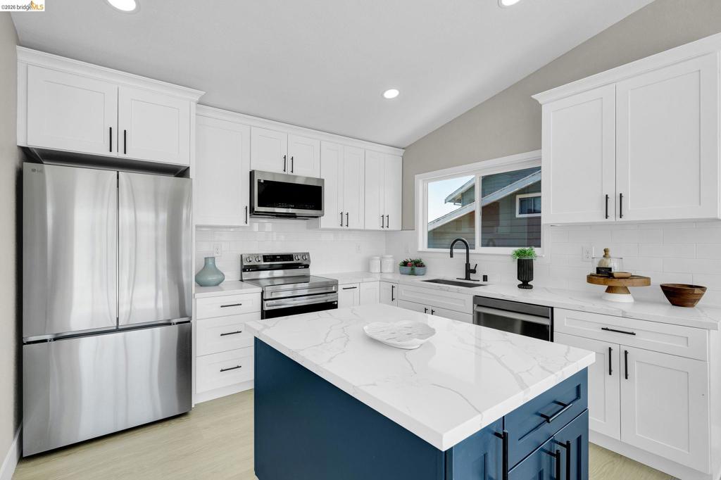 Residential in Discovery Bay 4