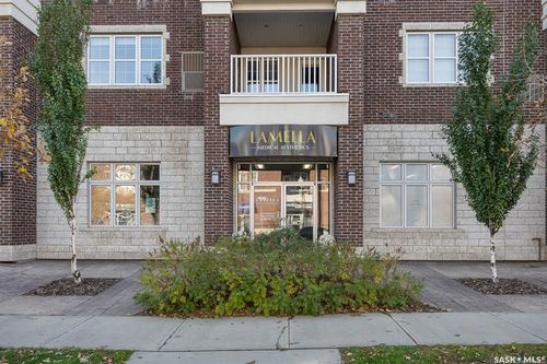 b-1723 Badham Blvd, Regina, SK, S4P0L9 | Card Image