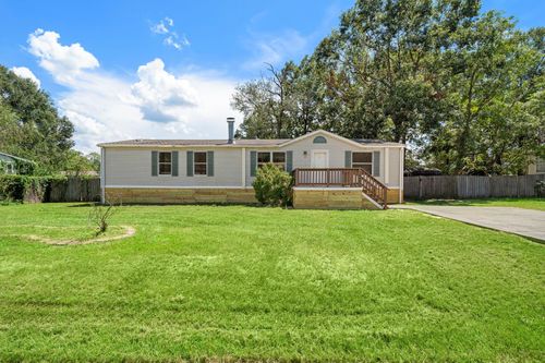 16482 Pisces Rd, Conroe, TX, 77306-5981 | Card Image