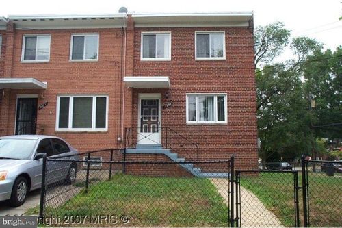 3501 Madison Pl, HYATTSVILLE, MD, 20782-3225 | Card Image