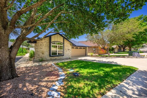 1237 Victory Ln, Kerrville, TX, 78028-2776 | Card Image