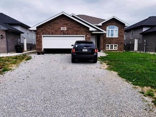 1131 Aspen Ridge Cres, Belle River, ON, N0R1A0 | Card Image