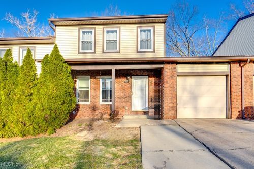 7031 Woodthrush Drive, Concord, OH, 44077 | Card Image