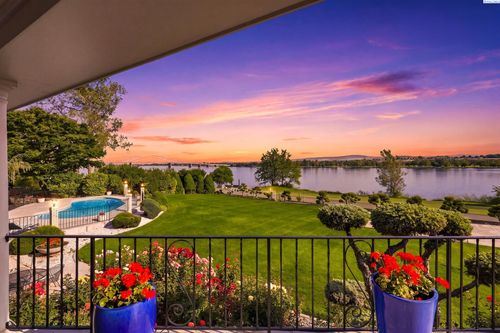 4114 Riverhaven St, Pasco, WA, 99301-3008 | Card Image