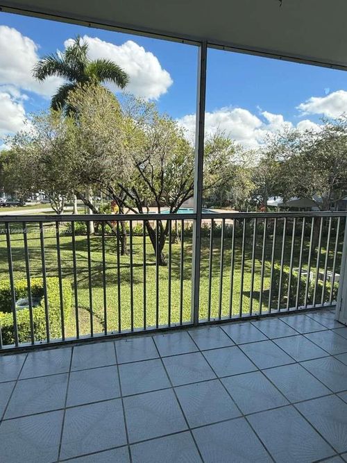 apt-205h-1401 Sw 128th Ter, Pembroke Pines, FL, 33027-4084 | Card Image