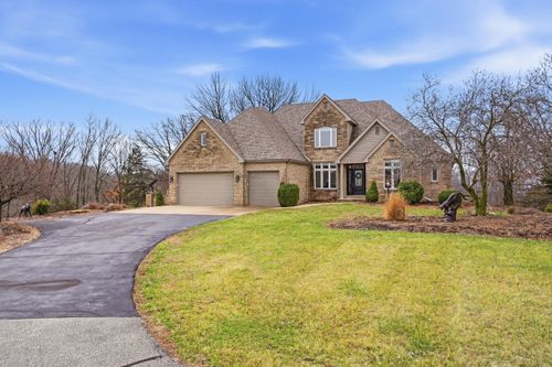 1740 W River Bluff Ct, COLUMBIA, MO, 65201-9374 | Card Image
