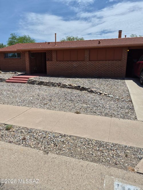 7442 E Eli Drive, Tucson, AZ, 85710 | Card Image