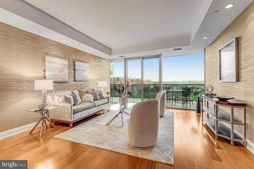 unit-1706-1881 N Nash St, ARLINGTON, VA, 22209-1571 | Card Image