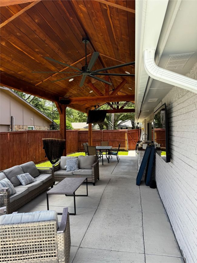 1029 Cross Bend Rd, House other with 4 bedrooms, 2 bathrooms and null parking in Plano TX | Image 29