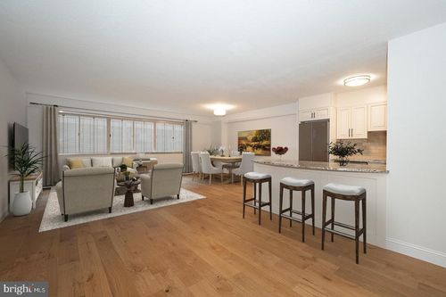 apt-402-1900 John F Kennedy Blvd, PHILADELPHIA, PA, 19103-1420 | Card Image