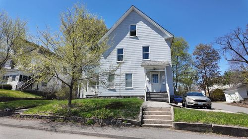 36 Elm St, Derry, NH, 03038-3219 | Card Image