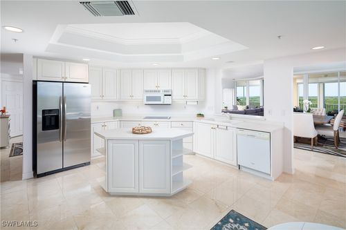 a504-445 Dockside Dr, NAPLES, FL, 34110-3602 | Card Image