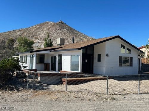 19 Crescent Drive, Tonopah, NV, 89049 | Card Image