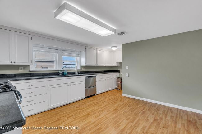 9A - 139 Brighton Ave, Condo with 3 bedrooms, 2 bathrooms and null parking in Long Branch NJ | Image 7