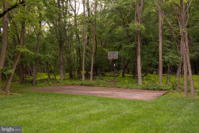 19 Shadow Dr, House other with 4 bedrooms, 3 bathrooms and null parking in PRINCETON JUNCTION NJ | Image 48