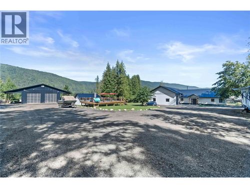 22 Parsons Rd, Mara, BC, V0E2K0 | Card Image