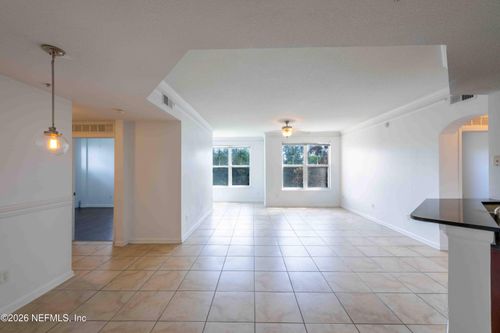 344-10435 Midtown Pkwy, JACKSONVILLE, FL, 32246-7410 | Card Image