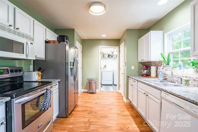 1274 Winding Path Rd, House other with 3 bedrooms, 3 bathrooms and null parking in Clover SC | Image 9