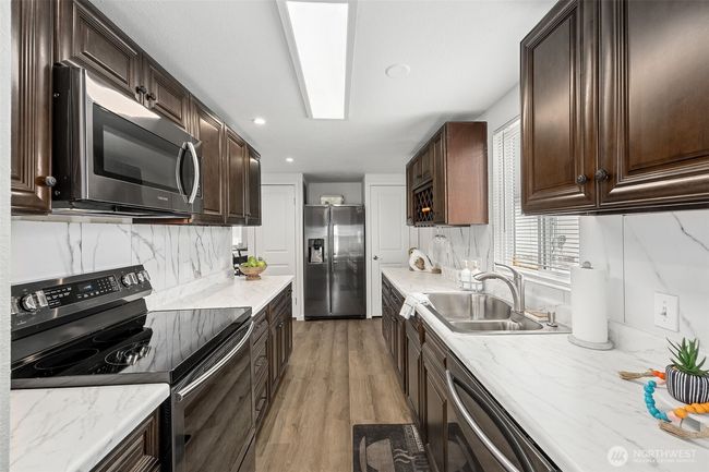 926 Pine Dr, House other with 2 bedrooms, 2 bathrooms and null parking in Enumclaw WA | Image 9