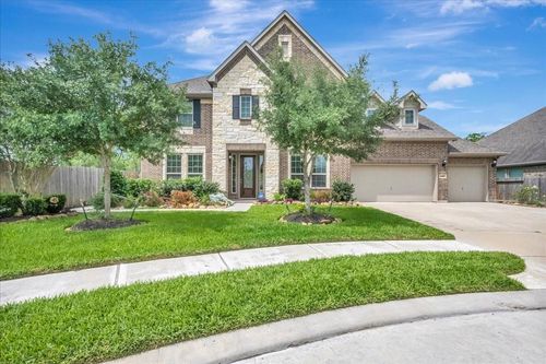 8033 Serenity Dr, Pearland, TX, 77584-3029 | Card Image
