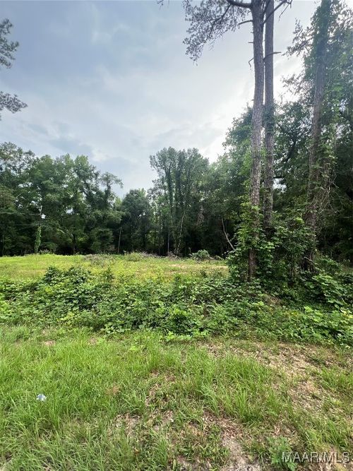 403 Durden Rd, Prattville, AL, 36067-1522 | Card Image