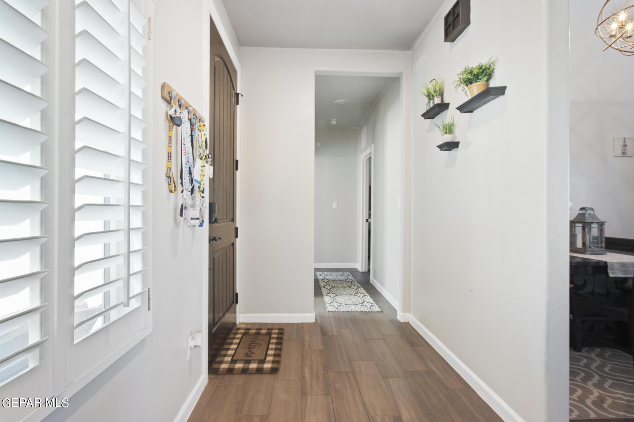 Tiverton Rd, Horizon City, TX 79928