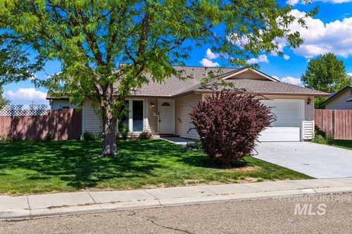 2400 Aries Dr, Nampa, ID, 83651-1621 | Card Image