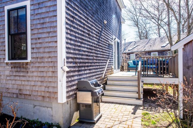 2 - 16 Holway Ave, Condo with 1 bedrooms, 2 bathrooms and 2 parking in Provincetown MA | Image 27