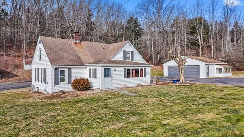 527 E Franklin St, Horseheads, NY, 14845-8530 | Card Image