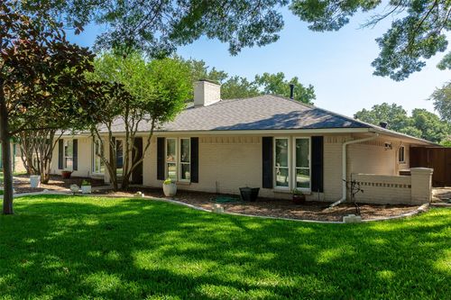 2404 Deep Valley Trl, Plano, TX, 75023-7863 | Card Image