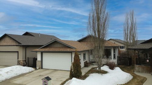 304 Jenner Crescent, Red Deer, AB, T4P0B3 | Card Image