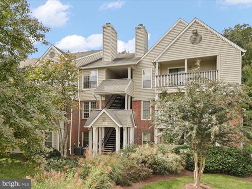 apt-906-12161 Penderview Ter, FAIRFAX, VA, 22033-4766 | Card Image