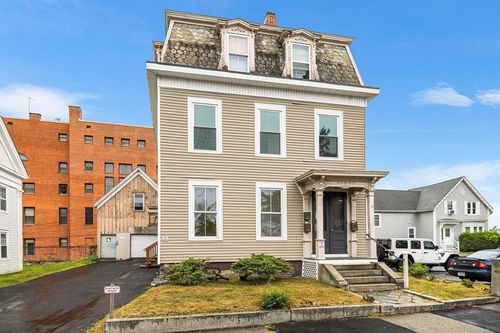 10 Sycamore St, Worcester, MA, 01608-2214 | Card Image
