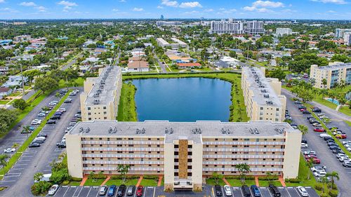 302-321 Se 3rd St, Dania Beach, FL, 33004-4741 | Card Image