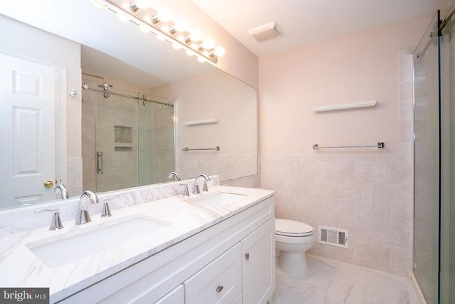 106 Providence Blvd, House other with 4 bedrooms, 3 bathrooms and null parking in KENDALL PARK NJ | Image 30