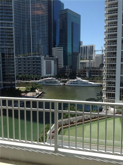 apt-1004-801 Brickell Key Blvd, Miami, FL, 33131-3714 | Card Image