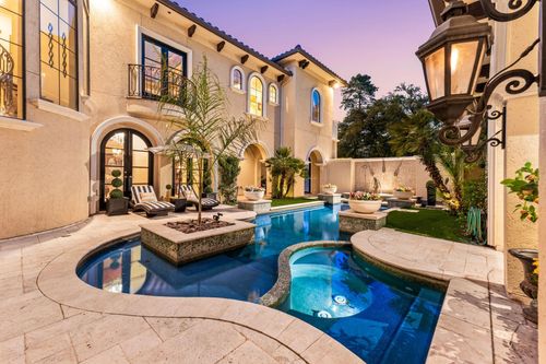 7719 Betty Jane Ln, Houston, TX, 77055-6809 | Card Image