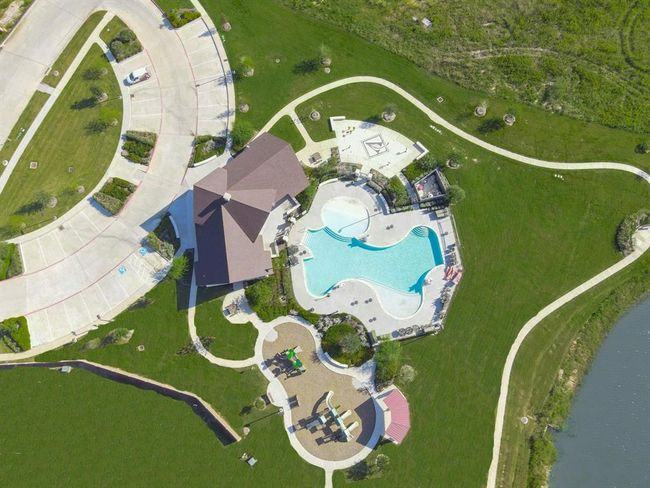 32703 Dew Crest St, House other with 5 bedrooms, 3 bathrooms and 2 parking in Fulshear TX | Image 26