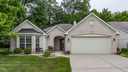 1640 Stable Cir, Indianapolis, IN, 46239-8841 | Card Image