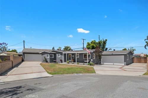 9731 Skylark Blvd, Garden Grove, CA, 92841-2633 | Card Image