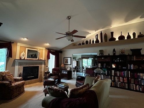 310 Fairway Dr, Essex, IL, 60935-6153 | Card Image