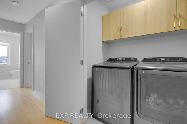 2021 Elevation Rd, House attached with 3 bedrooms, 3 bathrooms and 2 parking in Nepean ON | Image 21