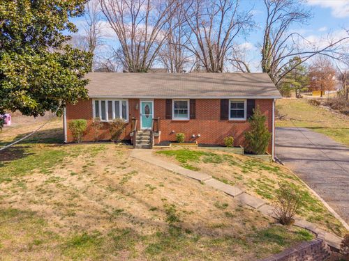 161 W Regent Dr, Clarksville, TN, 37043-5477 | Card Image
