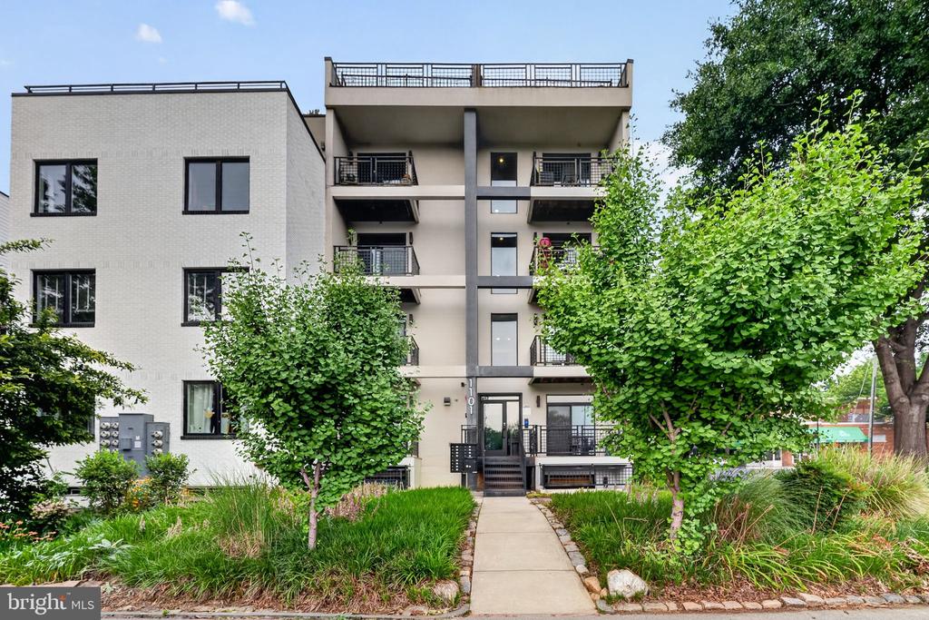 Residential in WASHINGTON