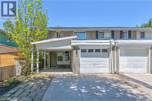 120 Ralgreen Cres, Kitchener, ON, N2M1T9 | Card Image