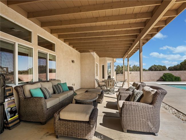 8650 Verbena Rd, House other with 4 bedrooms, 4 bathrooms and 7 parking in Oak Hills CA | Image 68