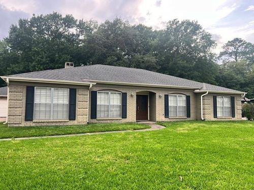 1365 Sheridan Ln, Beaumont, TX, 77706-3310 | Card Image